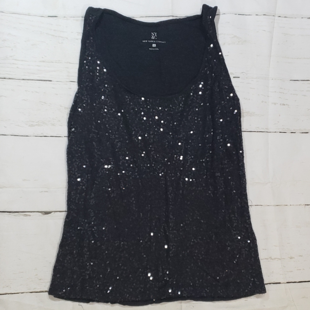 New York & Co Charcoal Gray sequin tank Small